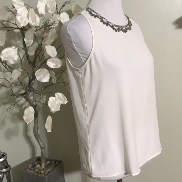 LOFT CLASSY SLEEVELESS TOP - Picture 4 of 12
